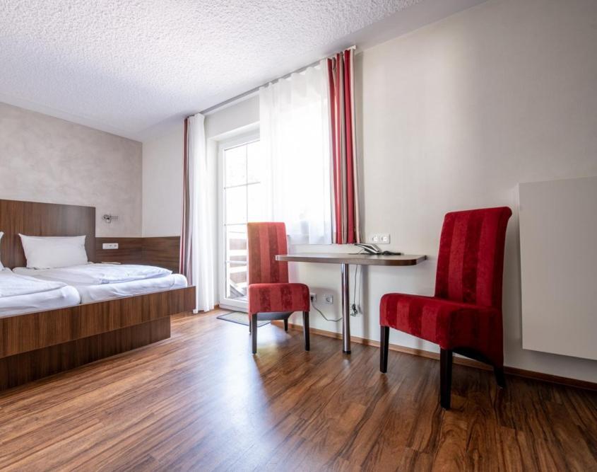 Garni Hotel Henn Зіммерат Екстер'єр фото